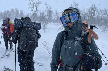Snow ,Helmet ,Sky ,Slope ,Outdoor recreation.
